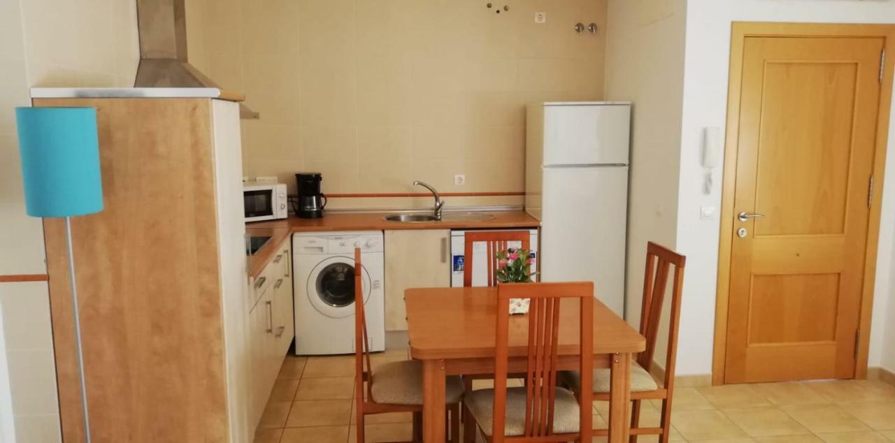 Apartamento Casco Historico Conil De La Fra. 5 Mins De La Playa. Apartment *
